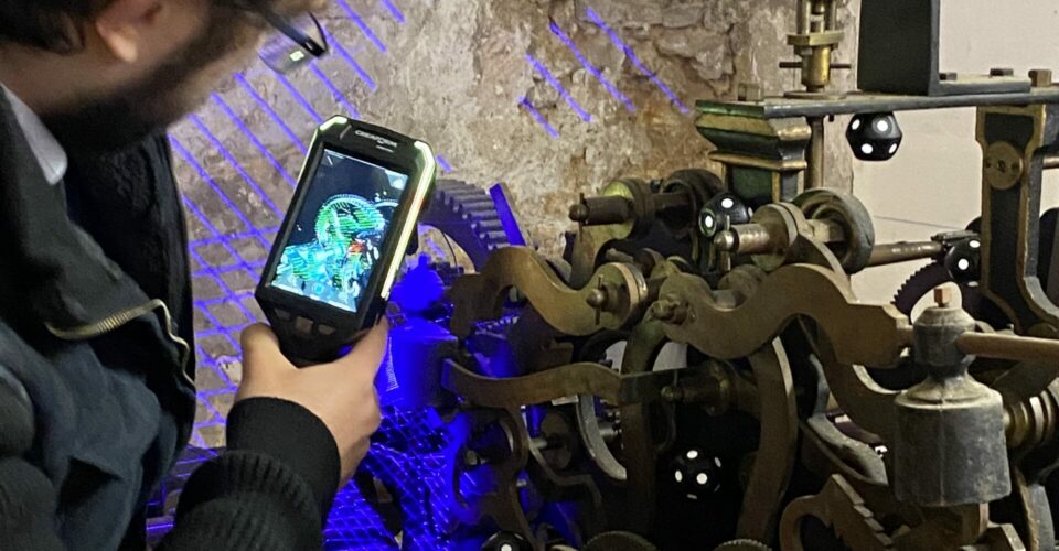 Numérisation 3D d&rsquo;horloges d’édifice du XIXᵉ siècle à Versailles